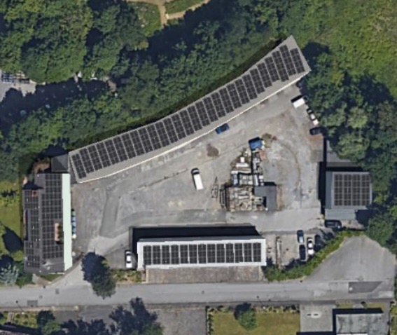 Luftbild der Gewerbeanlage in Mettmann mit 99 kWp Photovoltaik
